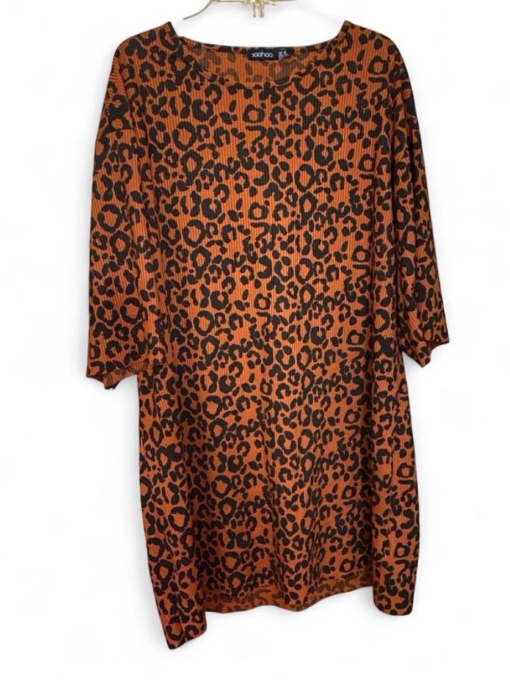 Boohoo Leopard Print Ribbed T Shirt Dress
Rust Orange and Black Size US 12